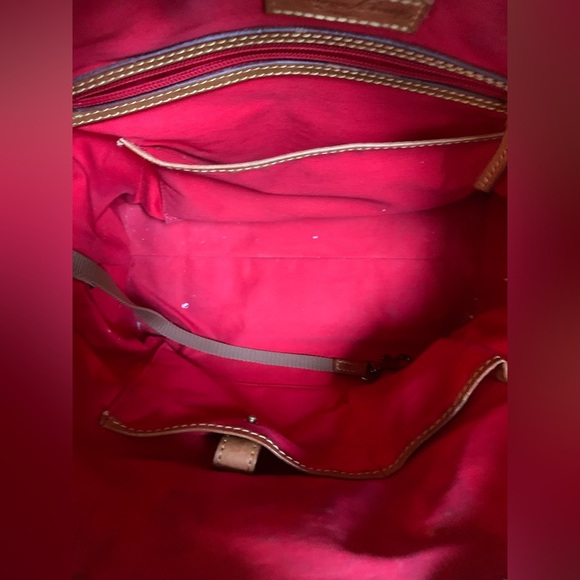 Dooney & Bourke tote bag purse pebbled leather kelly green  cherry charm - Picture 9 of 16